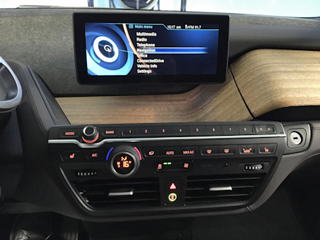 Editorial 2015 bmw i3 with range extender gw 30
