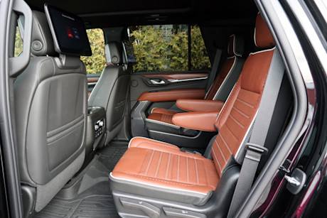 Editorial 2023 gmc yukon denali ultimate 15 jm