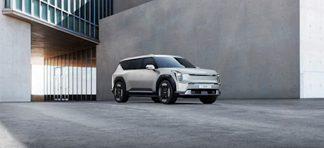 Kia EV9 (2023) banner
