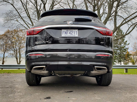 Editorial 2020 buick enclave essence 05 sw