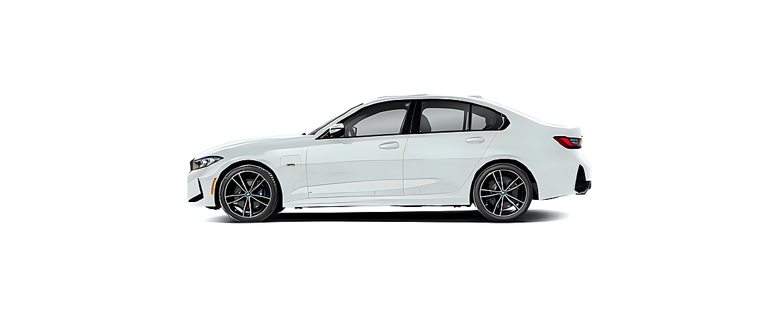 BMW 3 Series 2023 3