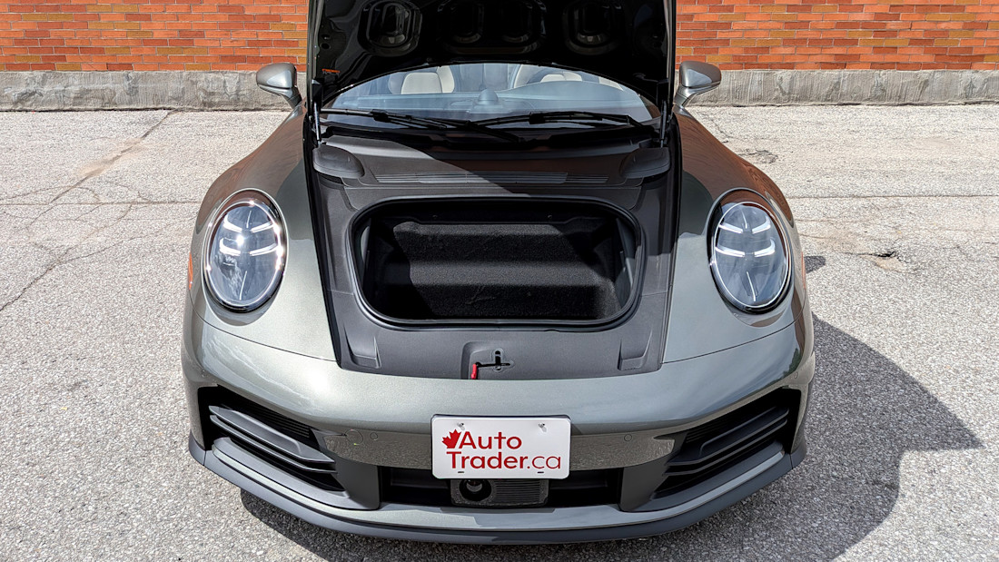 2026 Porsche 911 Targa 4S - TD - SBe - 2600617 - 29.jpg