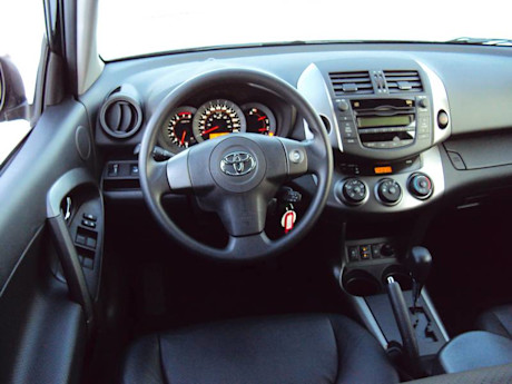 Editorial 2010 toyota rav4 v6sport cc 011 8227