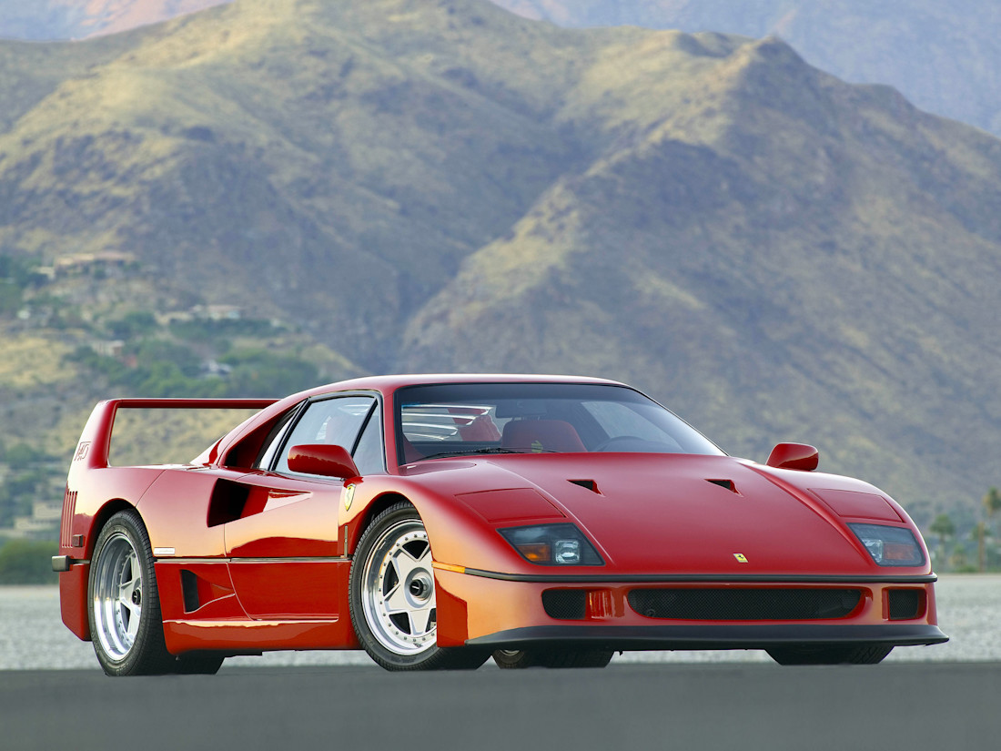Recensione Ferrari F40: l’essenza della supercar anni ‘80 Made in Maranello