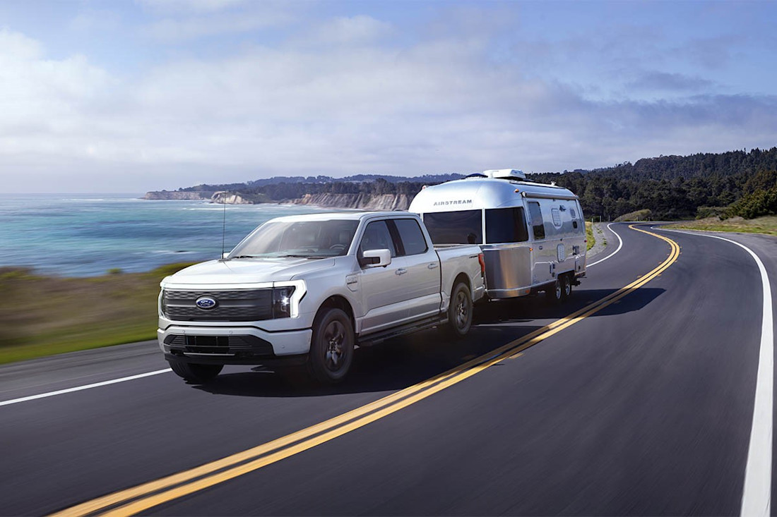 Ford F-150 Lightning : monstre d'électricité (2021)