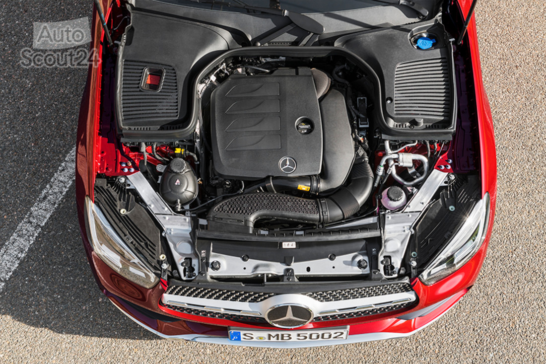 foto mercedes benz glc coup‚ motor.jpg