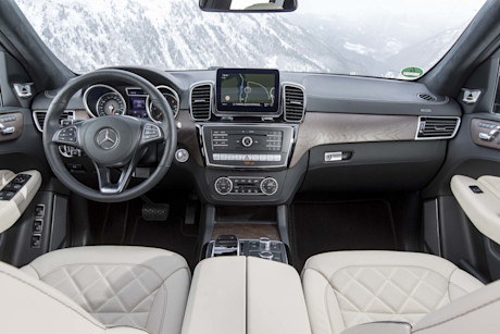 Editorial 2017 mercedes benz gls 350d 4matic 07
