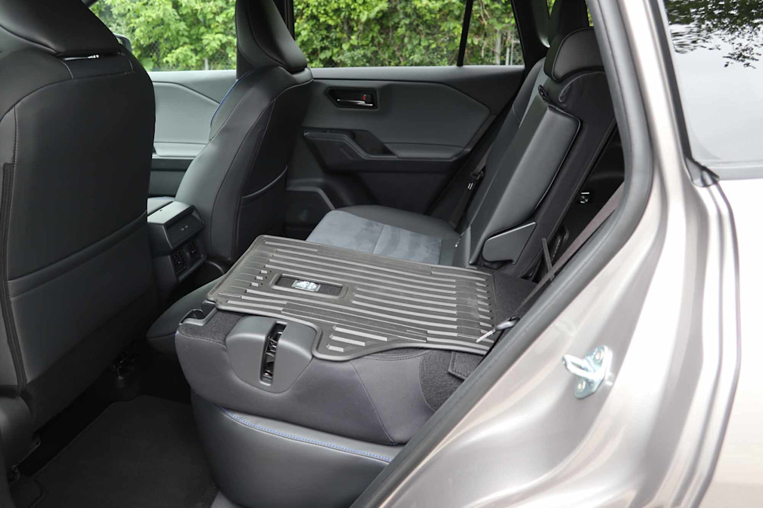 2026 Toyota RAV4 PHEV - TD - JM - 260720 - 19.jpg