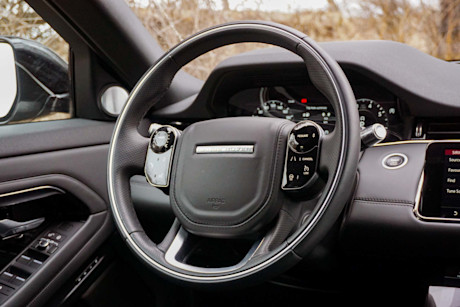 Editorial 2020 land rover range rover evoque p300 r dynamic hse 16 di