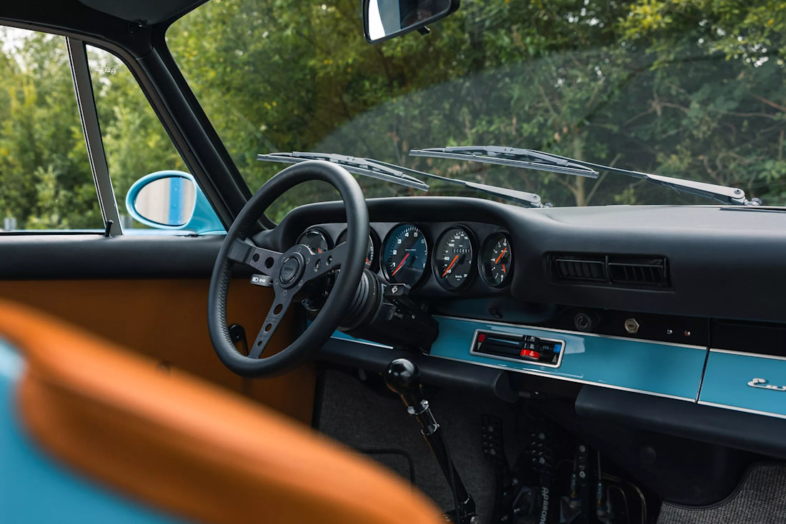Porsche-911-RS-restomod-Thornley-Kelham-European (14).jpg