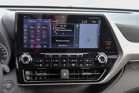 Editorial 2022 toyota highlander limited platinum 30 jm
