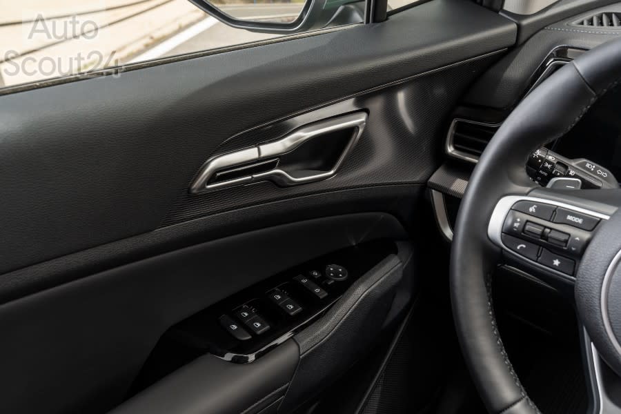 KIA SPORTAJE PHEV_020(1).jpg