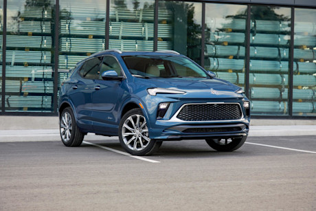 Editorial 2024 buick encore gx avenir td 230718 02 jk