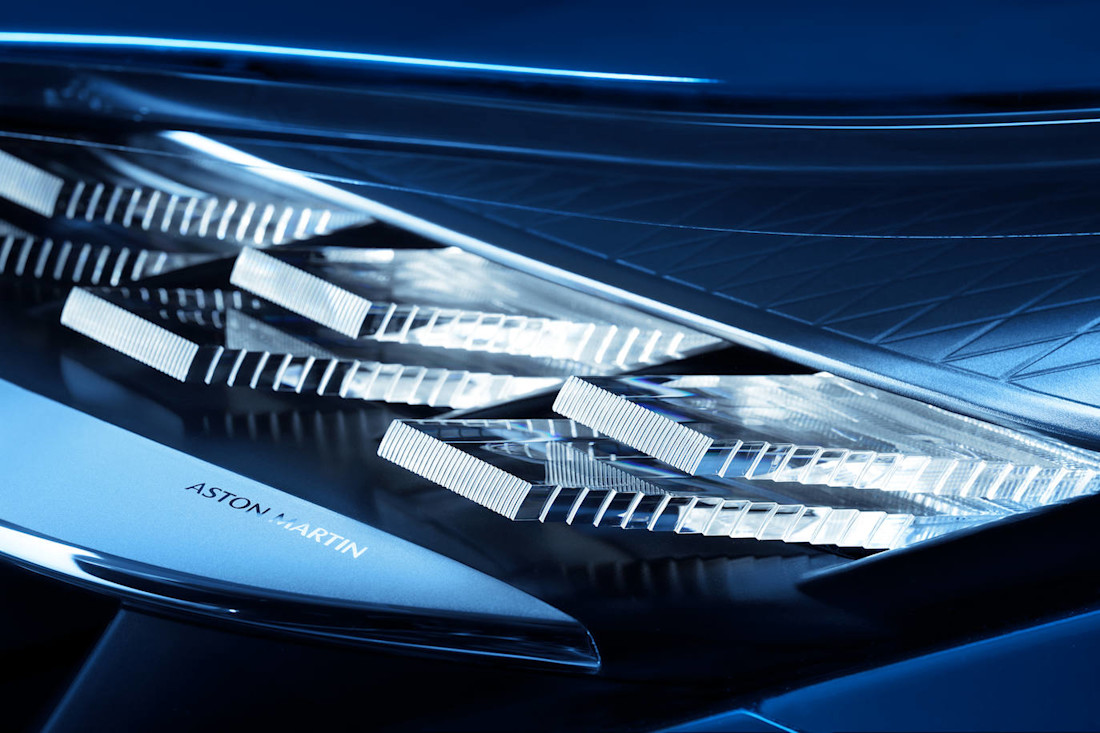 Aston-Martin-DB12-S_12.jpg