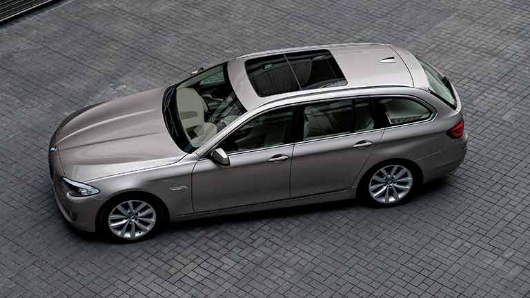 BMW 520 vedere de sus