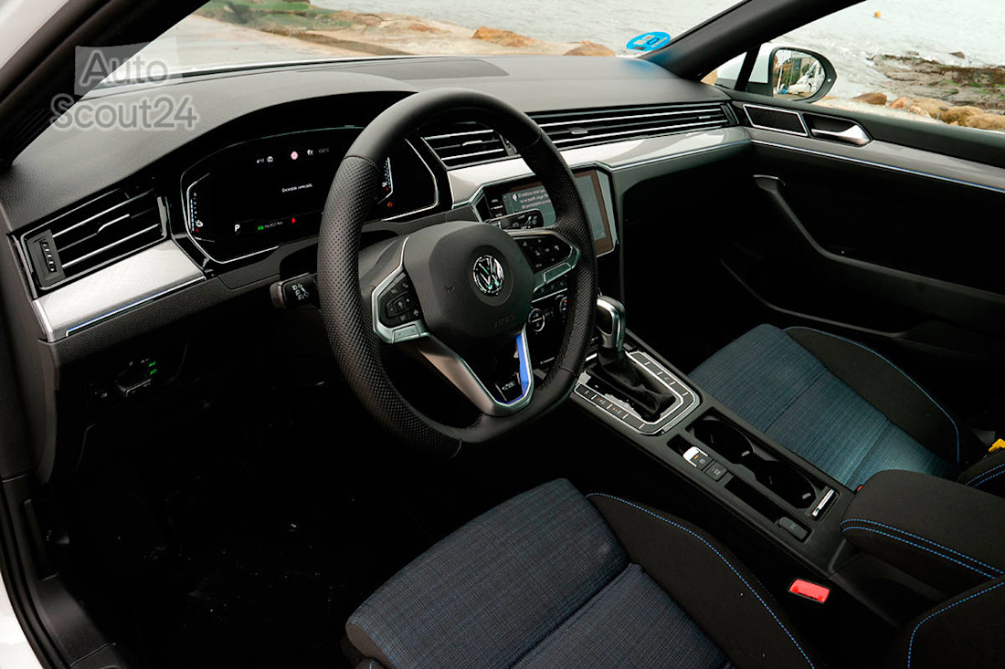 Prueba VW Passat GTE 2021 Ruben Fidalgo (38).jpg