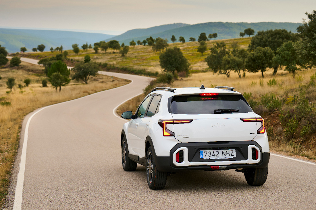 Kia-Stonic-2026 (3).jpg