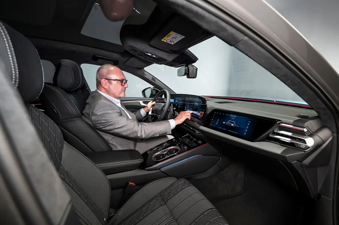 rdf-a6-allroad-interior
