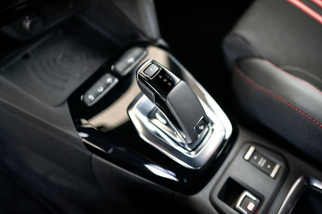 Opel-Corsa-Transmission-8-speed-Automatic-508673.jpg