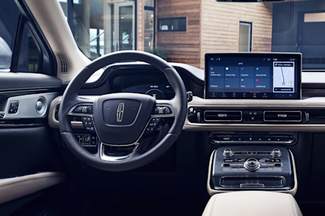 Editorial 2021 lincoln nautilus 2