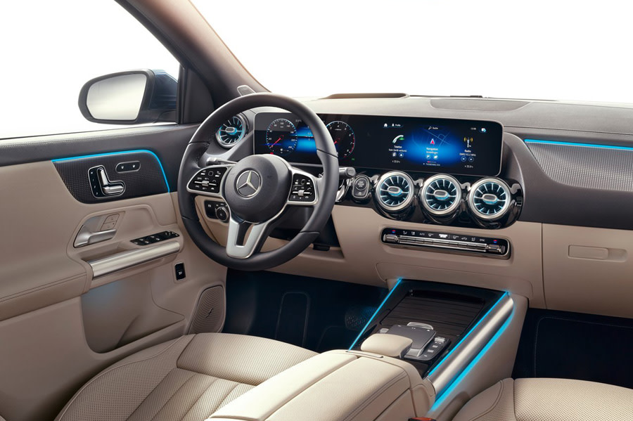Mercedes-Benz-GLA-2021-1280-3d.jpg