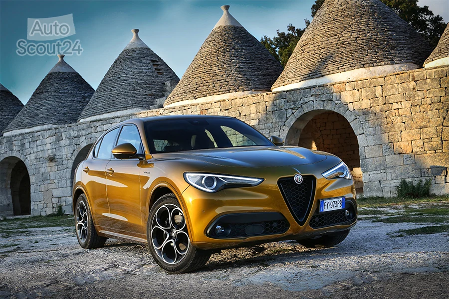imagen alfa romeo stelvio veloce 280 cv estatica morro
