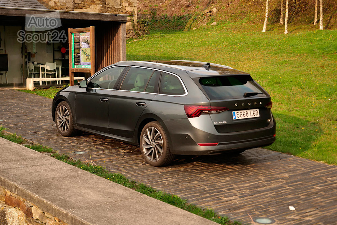 Prueba nuevo Skoda Octavia Combi 2.0 TDi 2020 Ruben Fidalgo (41).jpg