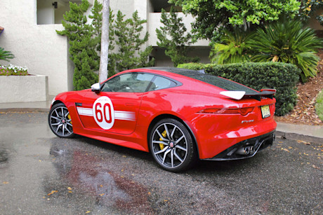 Editorial 2017 jaguar f type svr coupe 01 pb