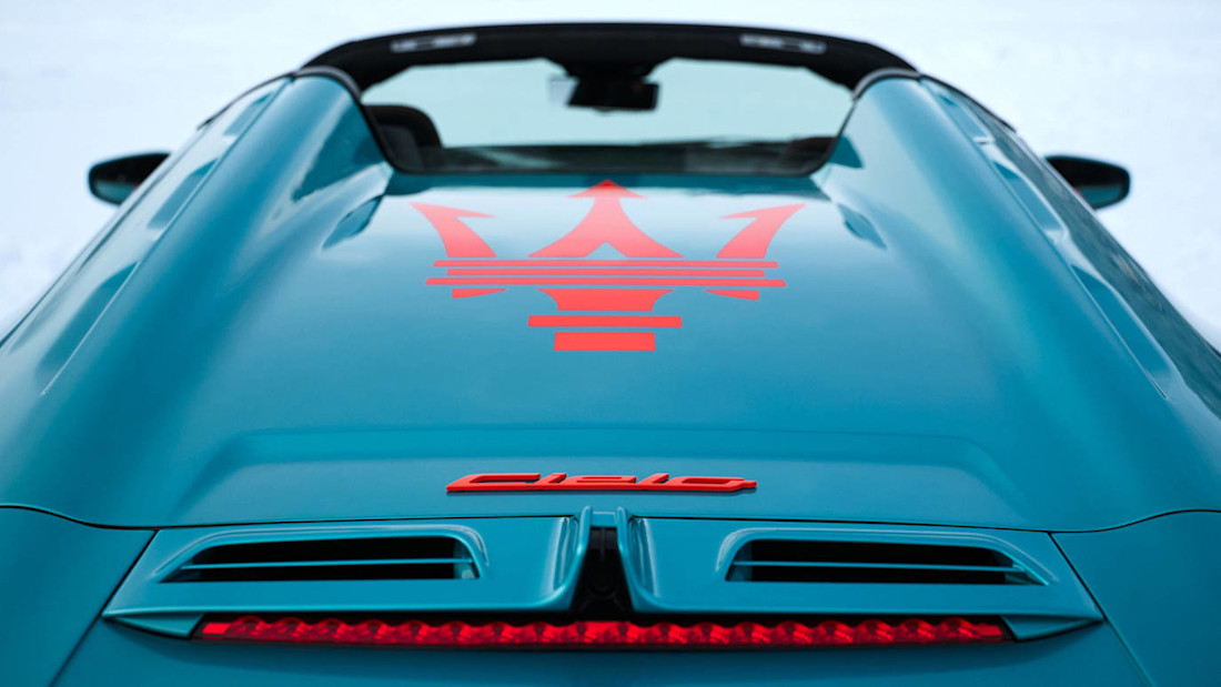 Maserati-MCPURA-Cielo-FROZEN-MAGMA (3).jpg