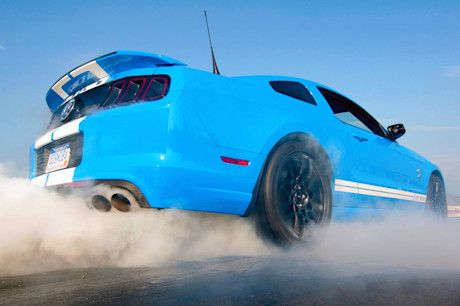 Editorial 00 2013 ford mustang shelby gt500