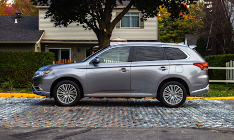 Editorial 2020 mitsubishi outlander phev 03 wc fr