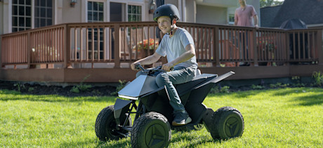 Tesla Cyberquad (2023) banner
