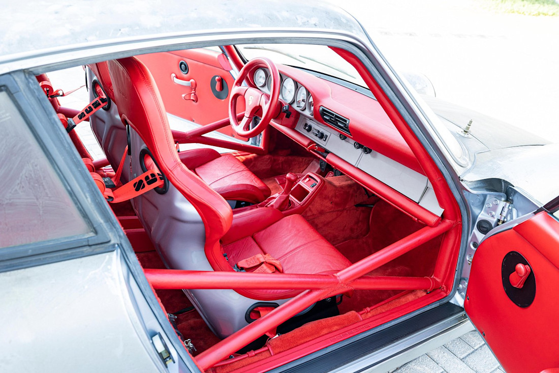 Porsche-964-RSR-1989-precio-autoscout24 (9).jpg