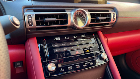 Editorial 2021 lexus is 350 awd 16 ct