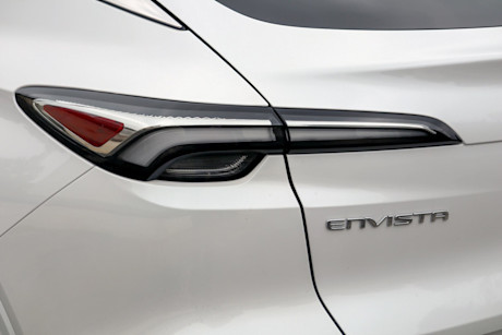 Editorial 2024 buick envista avenir fd 230711 06 jm