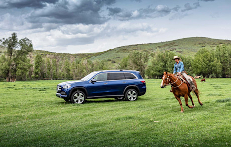 Editorial 2020 mercedes benz gls class 06 mercedes benz