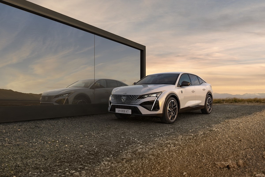 Peugeot e-408 : la Polester bon marché ? (2024)