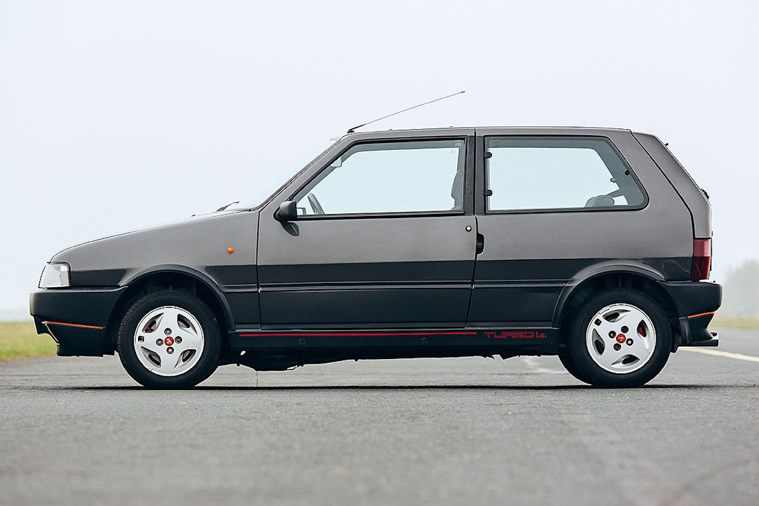 fiat uno turbo i