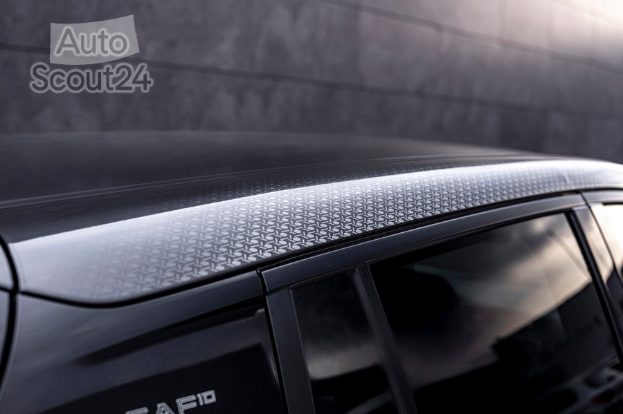 nissan-leaf10 (5).jpg