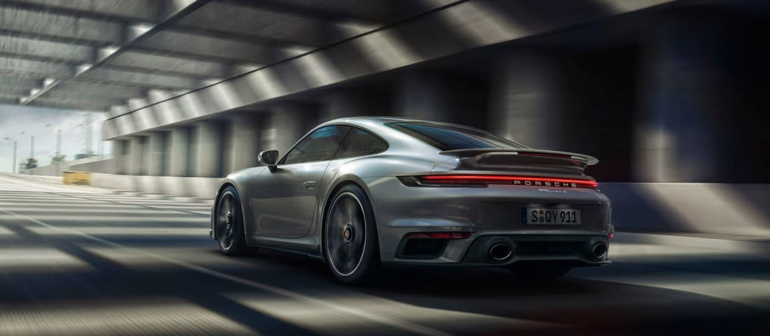 Porsche-911-Turbo-S-Hero-1100