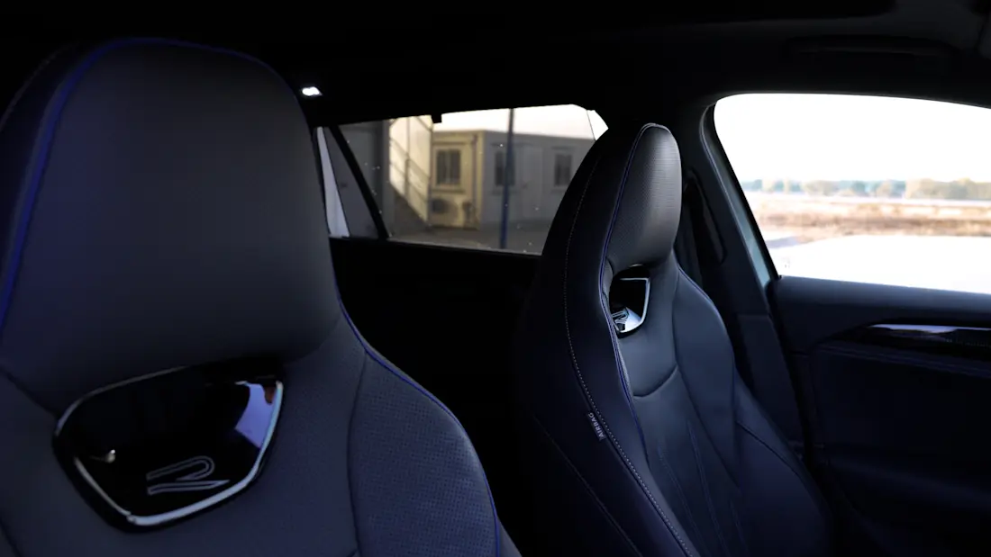 BUENA1.00 11 53 05.Imagen fija157