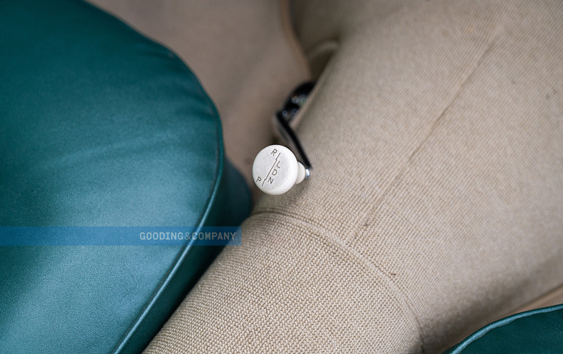 Chevrolet-Corvette-1954-coche-raro-subasta (16).jpg