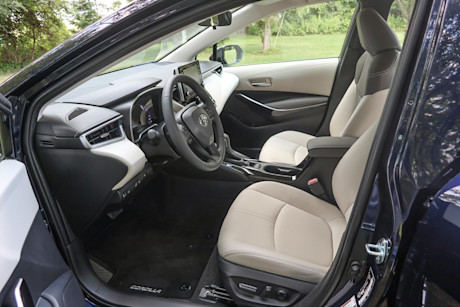 Editorial 2021 toyota corolla hybrid w premium package 13 jm