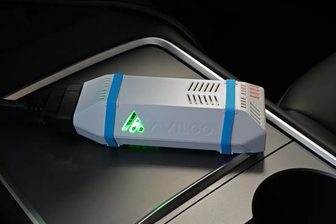 Tesla model 3 performance_aviloo-flash-test