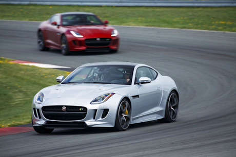 Editorial 11 bh 2016 jaguar f type r awd