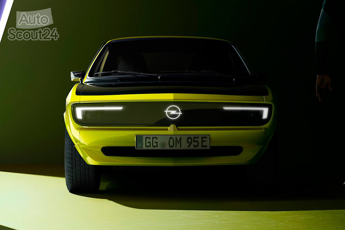 Opel Manta GSe ElektroMOD 2021 Concept car (19).jpg