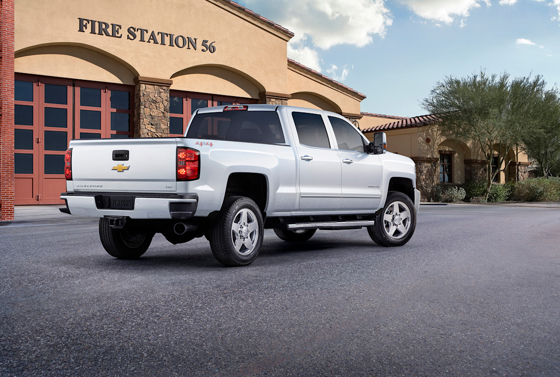2015_Silverado_Custom_Sport_HD.jpg