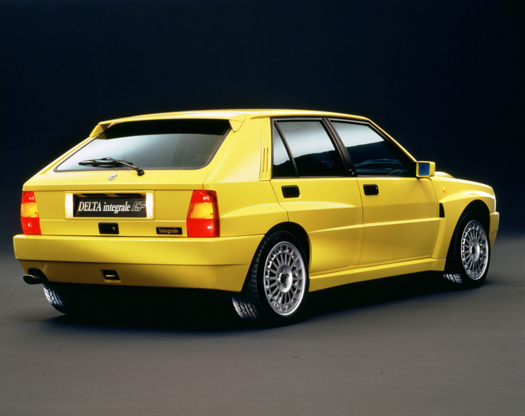 LanciaDeltaIntegrale1992.jpg