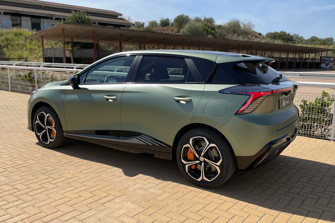 mg4-xpower-2023-autoscout24 (4).jpeg