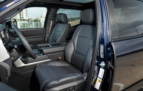 Editorial 2022 toyota tundra platinum 10 toyota